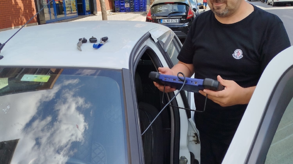 Evora Sitesi Oto Çilingir